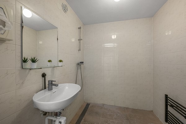 Medium property photo - Bertha Von Suttnerstraat 4, 1103 ME Amsterdam